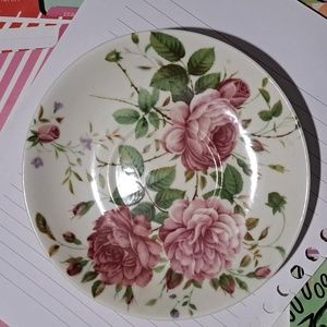 Burton + burton saucer no 062 green and pink